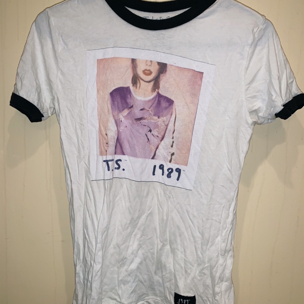 Taylor Swift The 1989 Concert Tour T Shirt